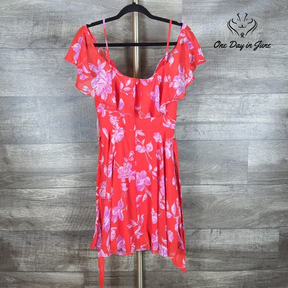 Premier Amour Off Shoulder Spaghetti Strap Mini Dress Size S - Picture 2 of 7